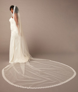 Royal Cathedral Mantilla Bridal Veil | V2691RC-M