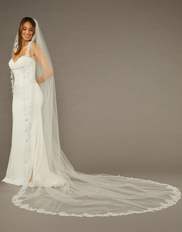 Wide Royal Cathedral Bridal Veil | V2497WRC