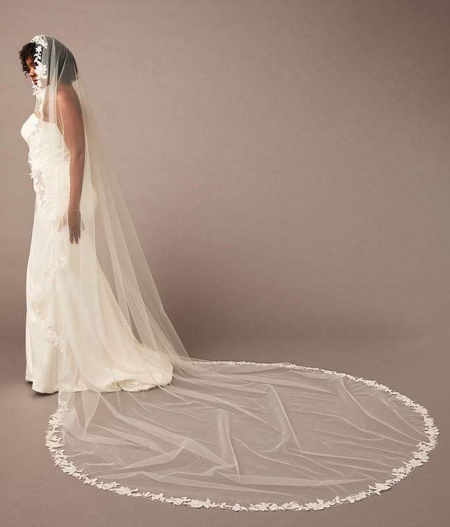 Royal Cathedral Mantilla Bridal Veil | V2689RC-M