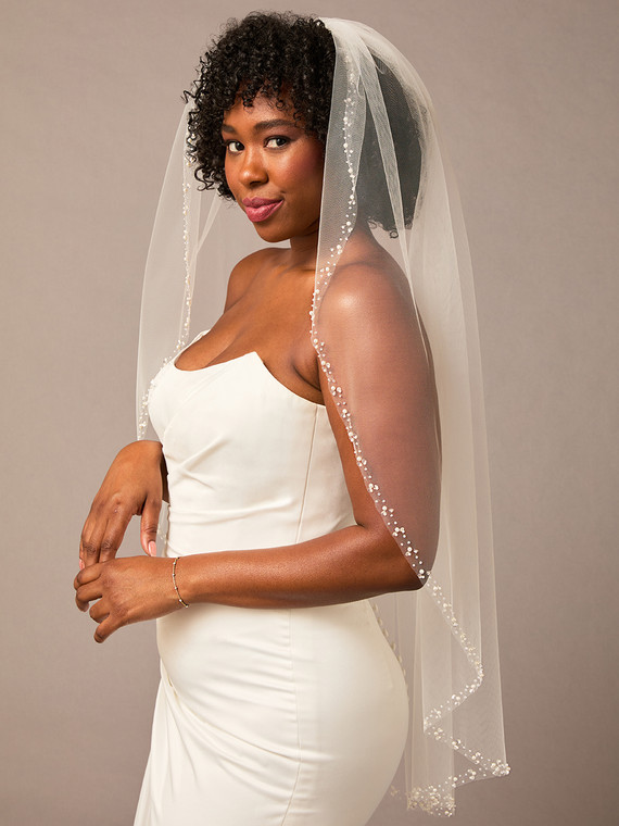 Single Fingertip Bridal Veil | V2673SF