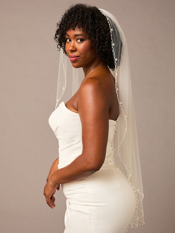 Single Fingertip Bridal Veil | V2675SF