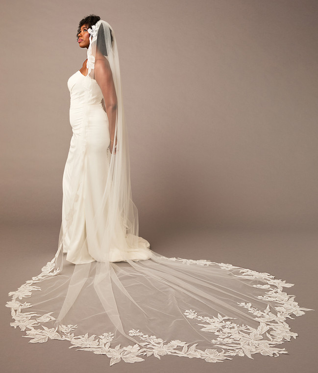 Wide Royal Cathedral Bridal Veil | V2685WRC