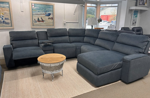 Maddox Reclining Sectional