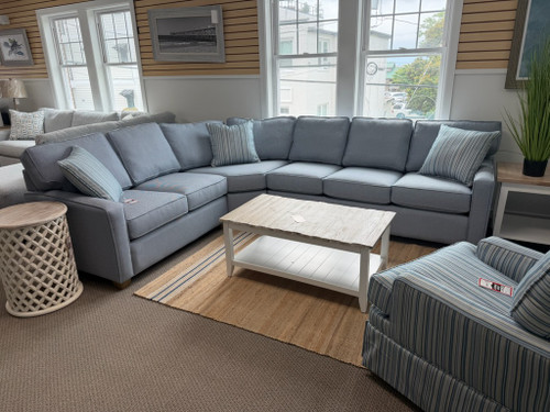 402 Sectional with Wedge - Starter Maya