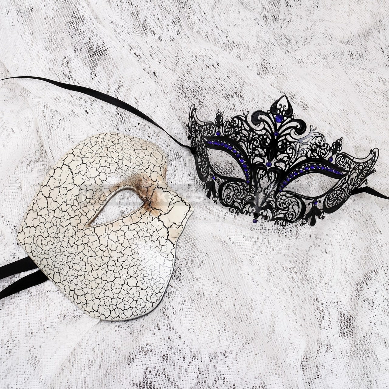 Unpainted Half Face Cracked Phantom Masquerade Mask - Black