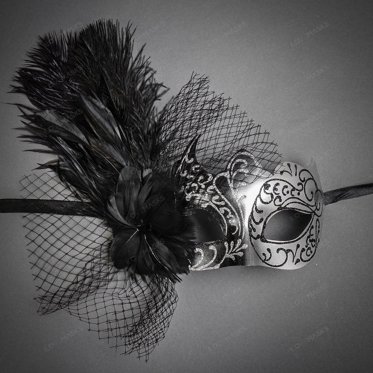 female masquerade masks butterfly