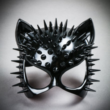 Black Spiked Cat Mask – Gothic Punk Feline Masquerade Costume Mask