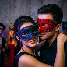 Red Steampunk Spike Mask & Blue Glitter Half Face Ball Masquerade Couple Mask Set