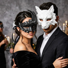 White Wolf Animal Mask & Black Swan Crystal Venetian Mask Couple Masquerade Set