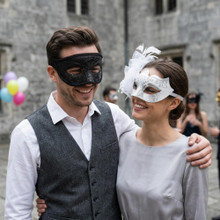 Elegant Venetian Glitter Feather Couples Men and Women Masquerade Eye Mask - Black White