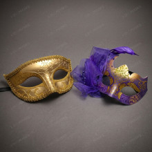 Elegant Venetian Scrollwork Glitter Feather Women Masquerade Eye Masks - Gold Purple