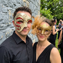 Antique Harlequin Diamond And Elegant Side Feather Couples Masquerade Mask - Red Gold