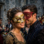 Gold Venetian Crackle Harlequin Mask & Red Glitter Half Face Ball Masquerade Couple Mask Set