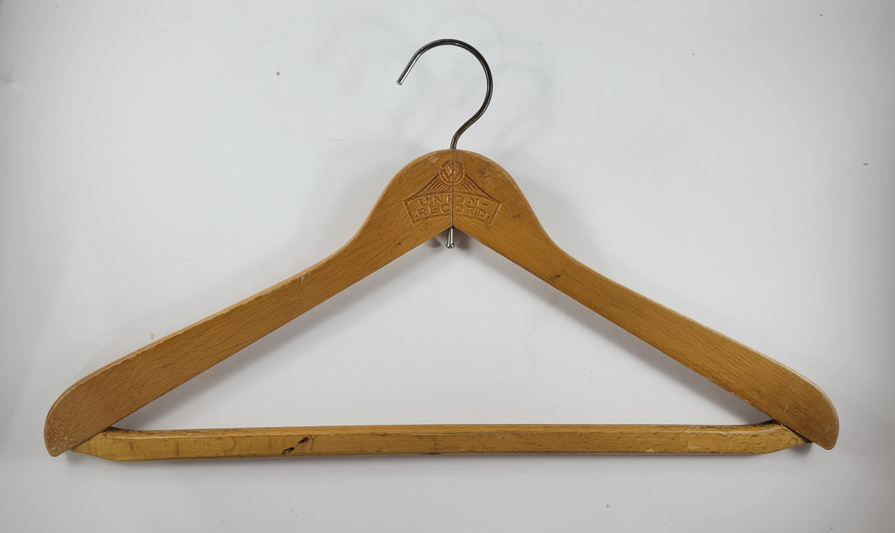 The History of the Clothes & Coat Hanger