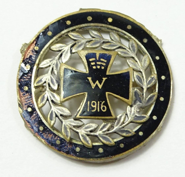 Imperial Enamel Patriotic Brooch