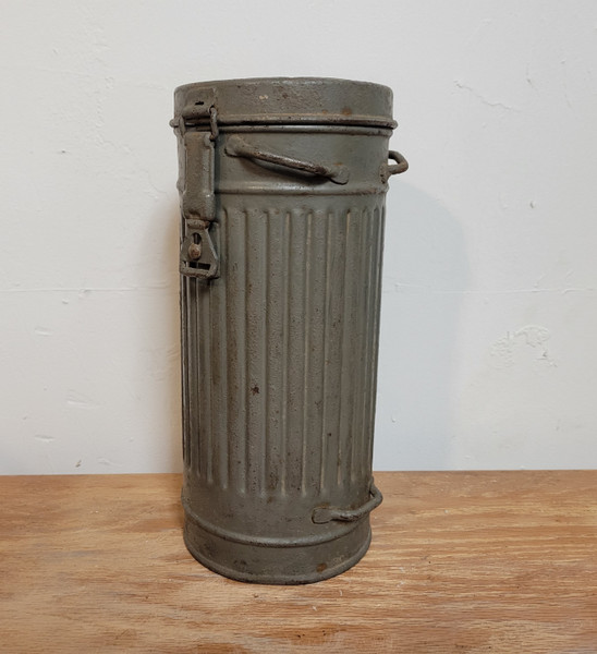 WW2 German Gas Mask Canister (2)