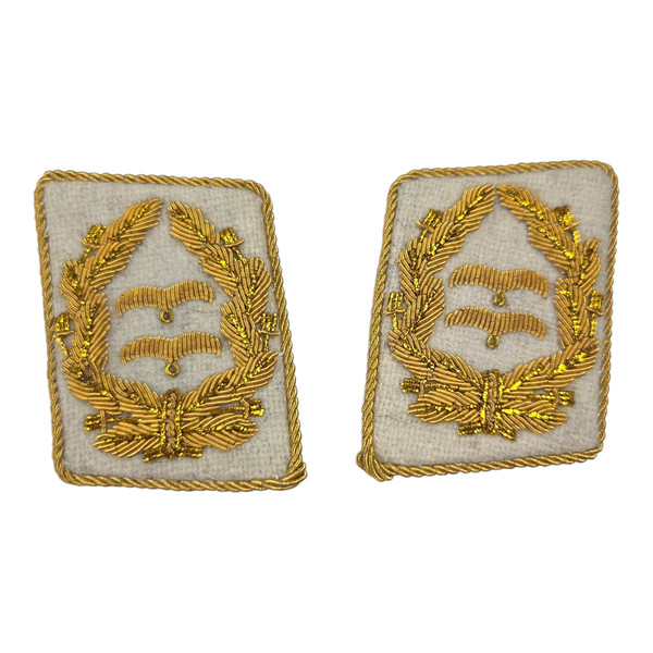 Reproduction Luftwaffe Generalleutnant collar tab set