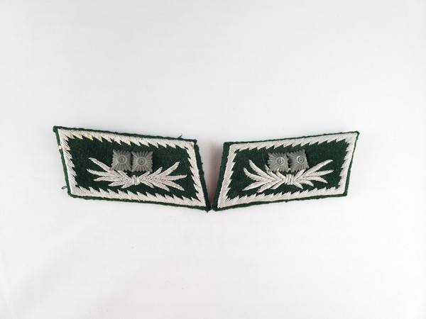 WW2 German Customs Secretary (Zollsekretar) Collar Tab Set
