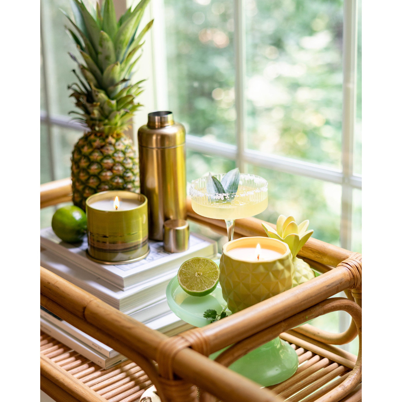 Pineapple Cilantro Ceramic Pineapple Candle - Thumbnail 2