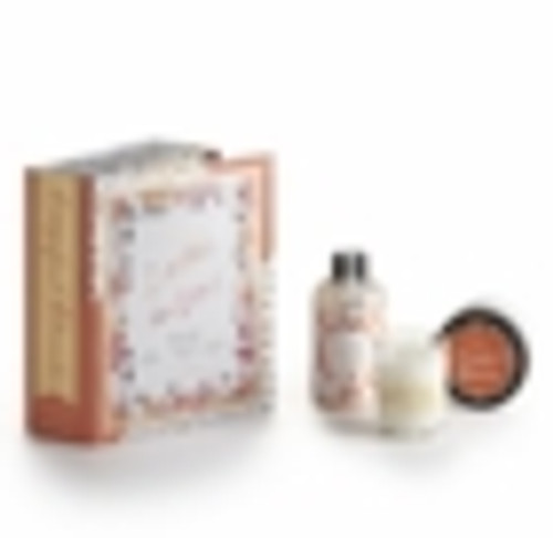 Grapefruit Oleander Lather in Love Bath Gift Set Illume Candle