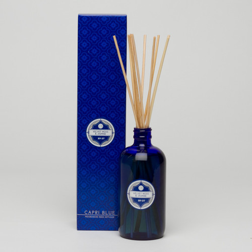 No. 40 Violets & Clover Reed Diffuser by Capri Blue