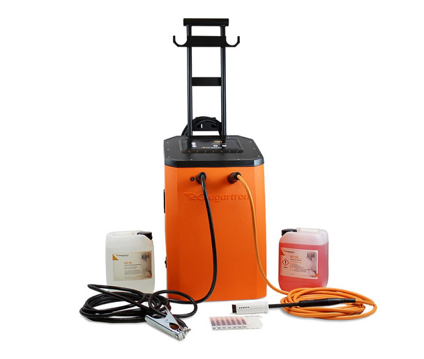 Cougartron FURY 200 Weld Cleaner 110-130 Vac 32 Amp  Starter Set