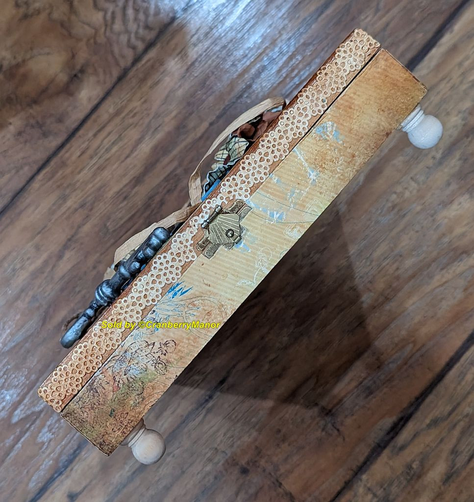 Cigar Box Art Decoupage Collage Display Trinket Table Container