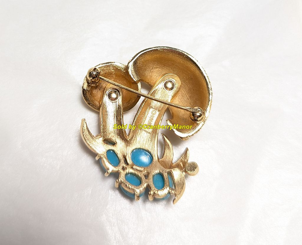 Crown Trifari Brooch Mushroom Pin Blue Glass Jewelry Vintage