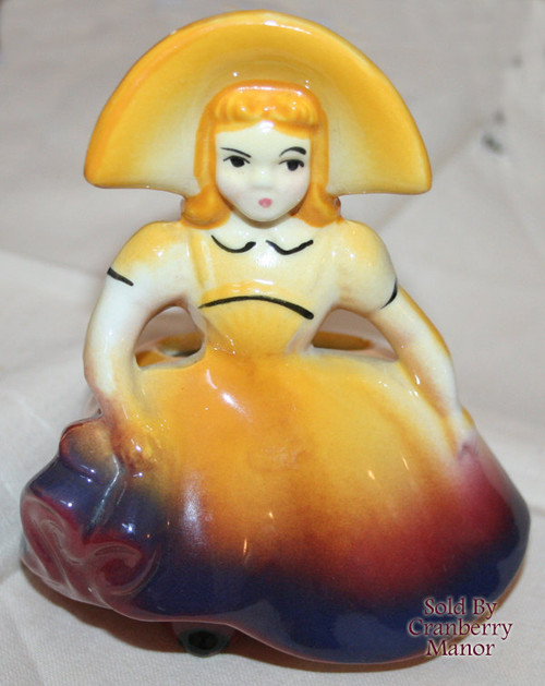 Ombre Dutch Girl Planter Figurine Vintage Pottery