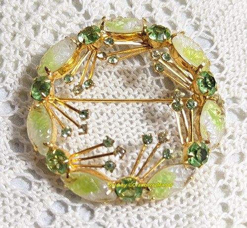 Molded Green Spray Brooch Vintage Fashion Jewelry