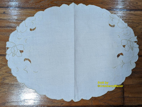 Cutwork Embroider Placemat Oval Orchid Vintage White Cloth Linen Lot 6