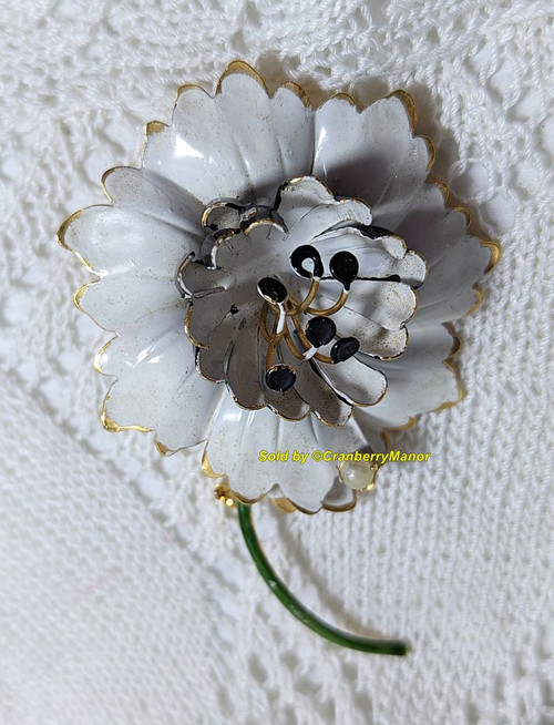 Originals by Robert Brooch White Flower Power Pin Vintage Designer Pearl Jewelry Gift