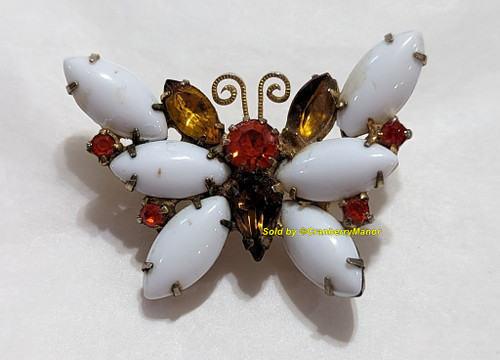 Mini Butterfly Brooch Sun Topaz Milk Glass Pin Vintage Fashion Jewelry Gift