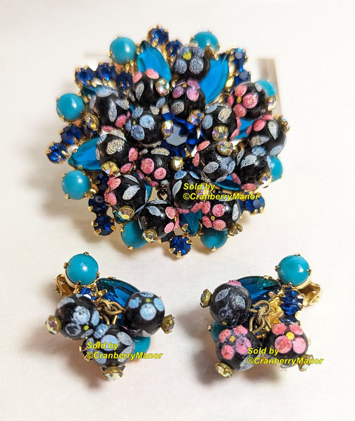 Juliana D&E Brooch Pendant Earrings Blue Petite Fleur Dot Pin Necklace Vintage DeLizza Elster Designer Fashion Jewelry