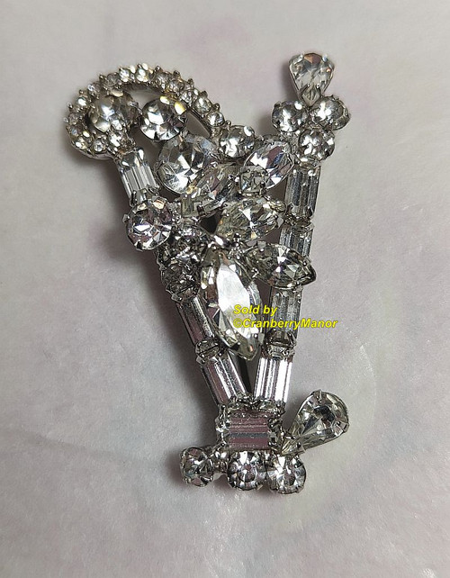 Juliana D&E Brooch Harp Pin Vintage Crystal Delizza Elster Designer Jewelry