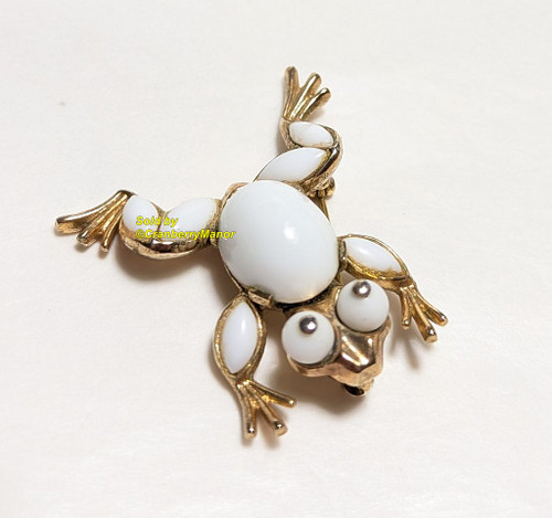 Crown Trifari Alfred Philippe Brooch Frog Toad Pin White Enamel Jewelry Vintage Designer Gift