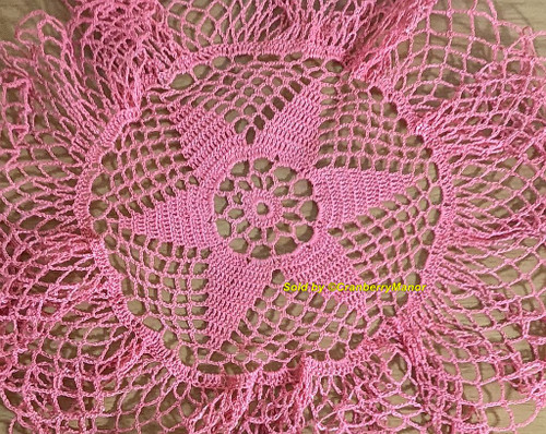 Pink Ruffled Crochet Doily Round Flower Star Linen Vintage Cloth Gift Pink Ruffled Crochet Doily Round Flower Star Linen Vintage Cloth Gift