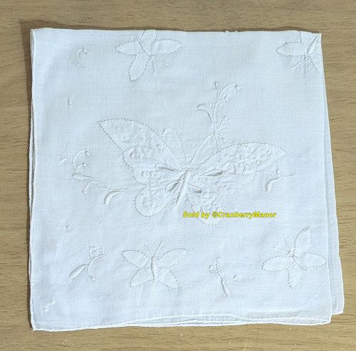 Butterfly Handkerchief White Embroider Applique Hanky French Knot Bride Hankie Vintage Mid Century Cloth Linen Bridal Gift