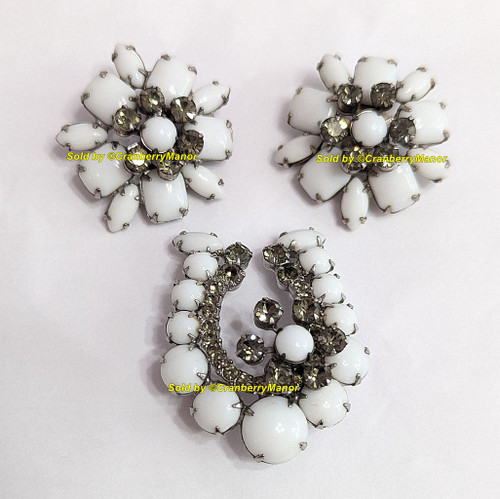 Juliana D&E Brooch Earrings Horseshoe Pin Milk White Glass Black Diamond Jewelry Vintage DeLizza Elster Designer Fashion Gift