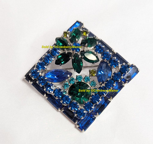 Juliana D&E Brooch Sapphire Emerald Frame Pin Vintage DeLizza Elster Fashion Jewelry Gift
