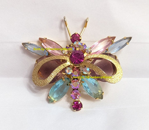 Juliana D&E Brooch Pink Blue Fly Floret Beetle Bug Openwork Wing Vintage DeLizza Elster Designer Jewelry