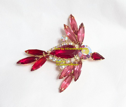Juliana D&E Bird Brooch Ruby Red Pink 2 Wing Navette Pin Vintage DeLizza Elster Designer Fashion Jewelry Gift