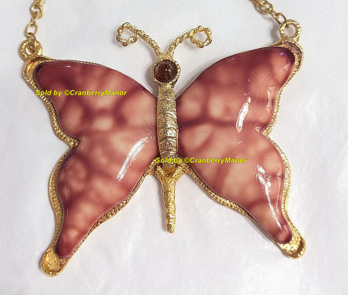 D&E Juliana Thermoset Lucite Butterfly Pendant Necklace Marbled Maroon Red Insect Bug Vintage Delizza Elster Designer Jewelry
