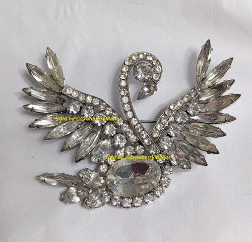 D&E Juliana Crystal Swan Brooch Bird Pin Vintage DeLizza Elster Designer Jewelry Gift