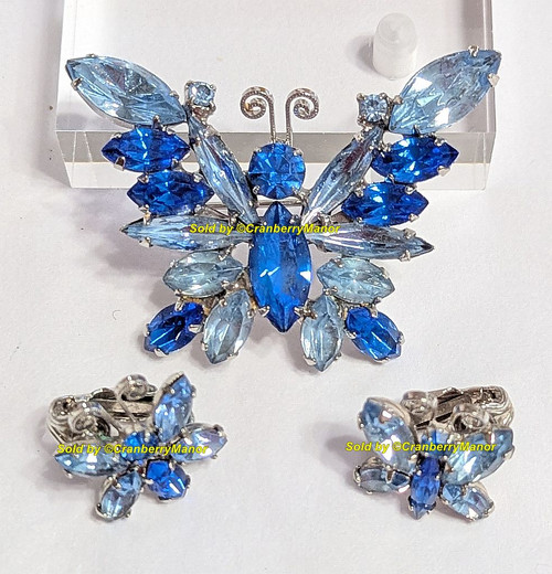 D&E Juliana Mini Butterfly Brooch Earrings Sapphire Aquamarine Ice Blue Bug Insect Pin Vintage DeLizza Elster Designer Fashion Jewelry Gift