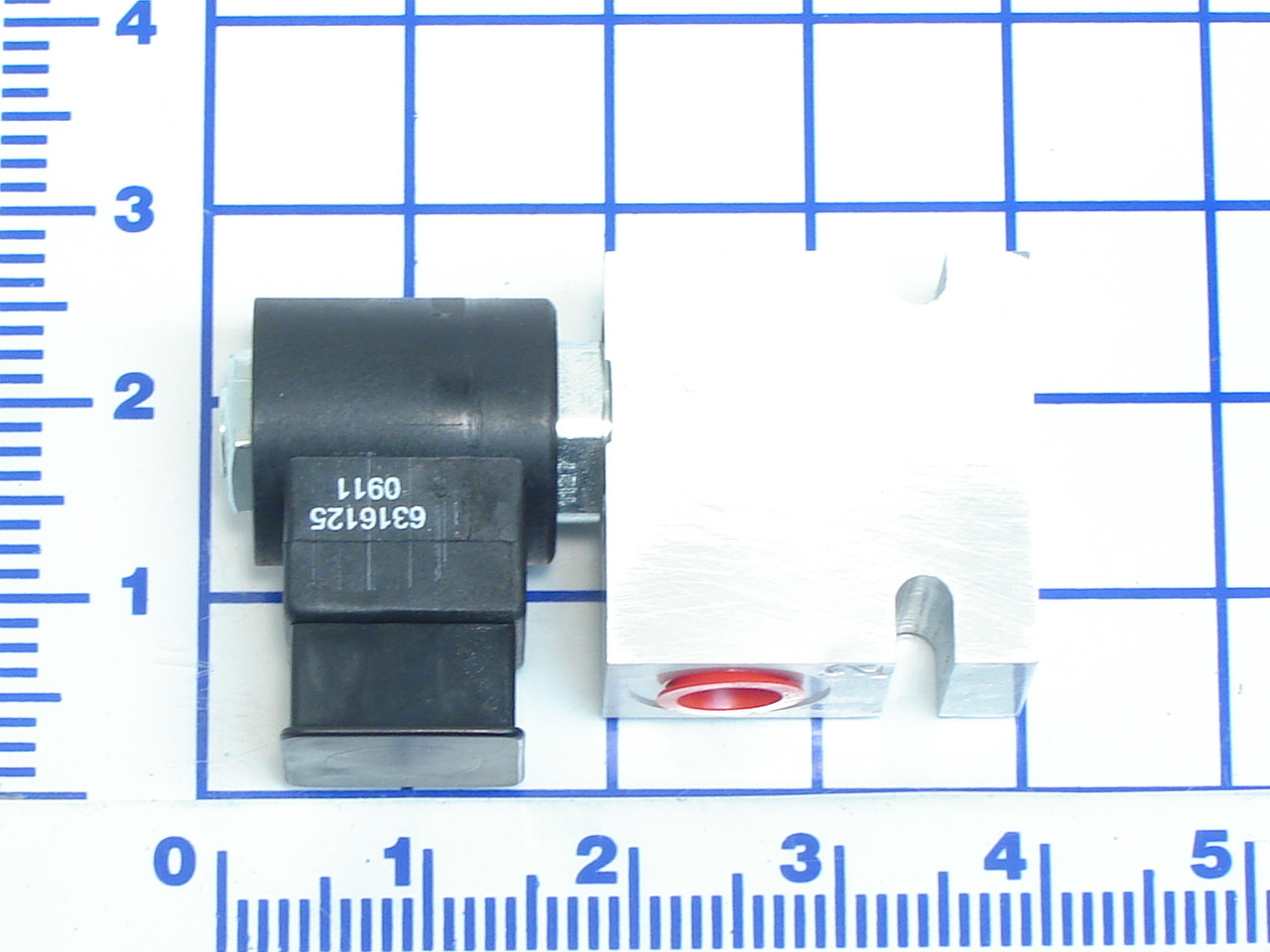 024-005: SOLENOID VALVE ASSEMBLY, N/C, W/ COIL 125VAC