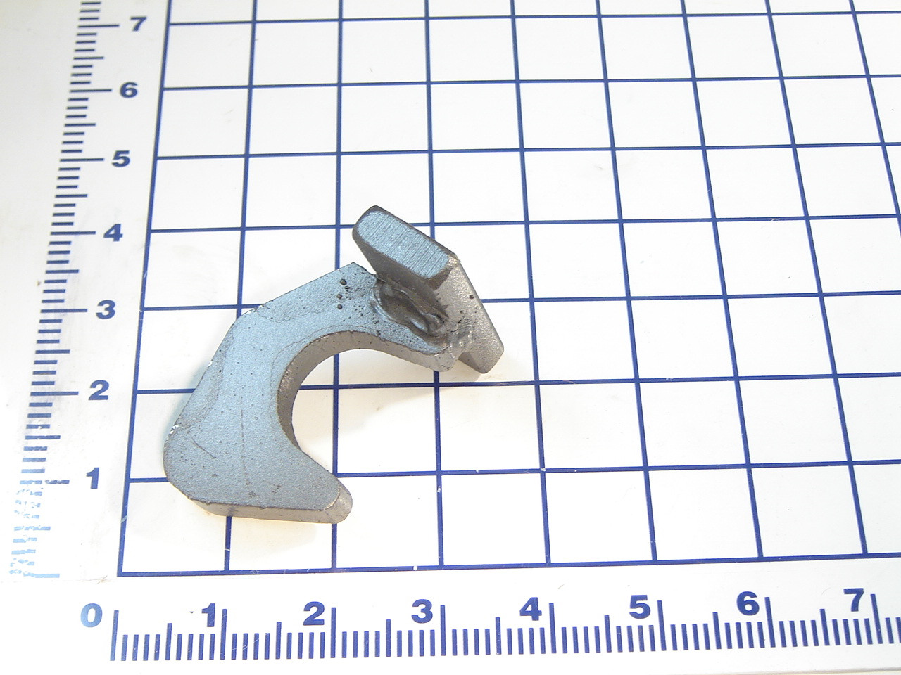 CROSS TRAFFIC LEG ACTUATOR