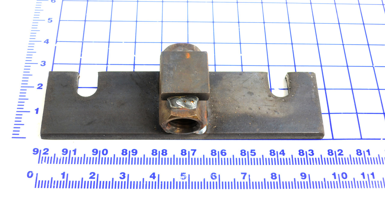 1107: 1"-8 WING NUT ASSEMBLY