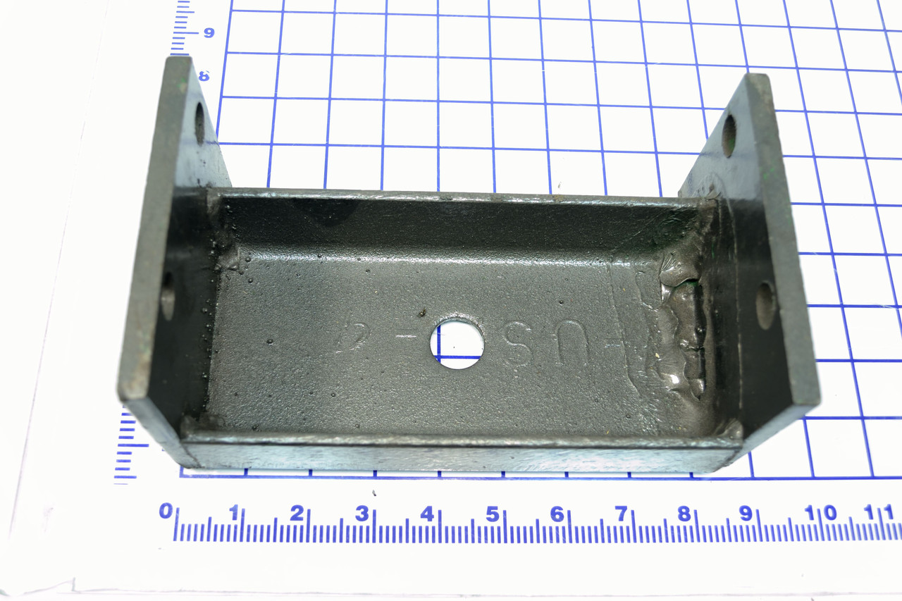 077-333: PULL ROD BRACKET ASSEMBLY