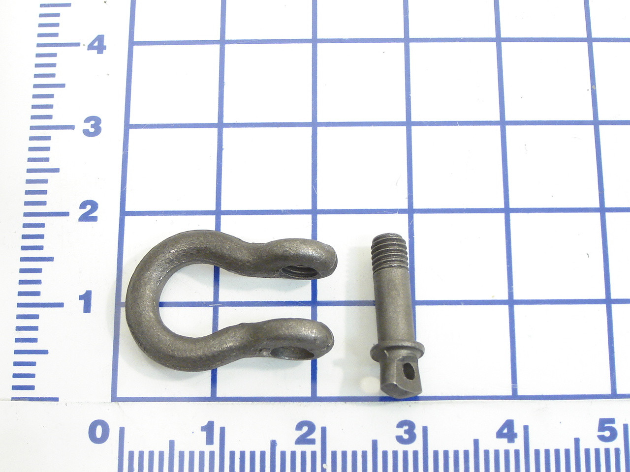 087-0037: 5/16" SHACKLE SCREW PIN TYPE